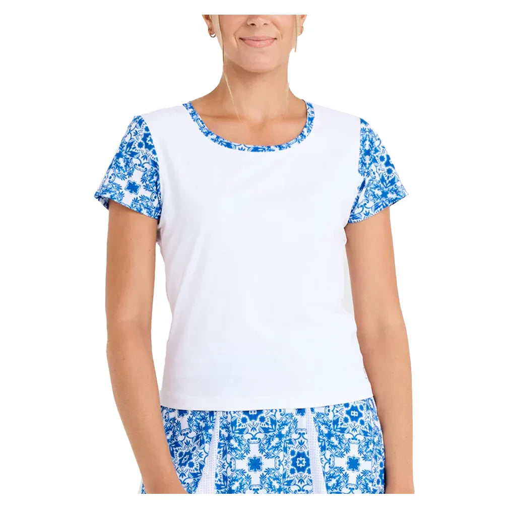 Women`s Short Sleeve Tennis Top White and Sandra Tiles SOFIBELLA XS Sandra Tiles
