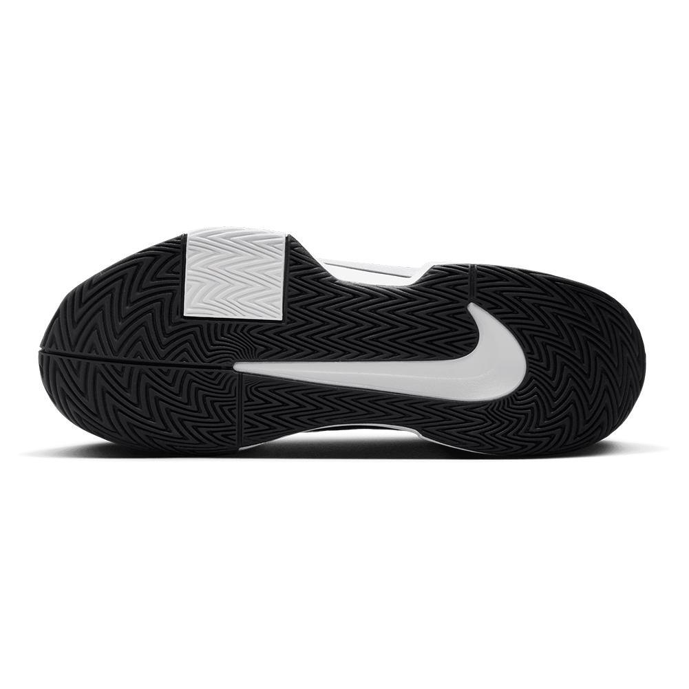 Men's GP Challenge Pro Tennis Shoes Black and White Top Tennis Shoes NIKE