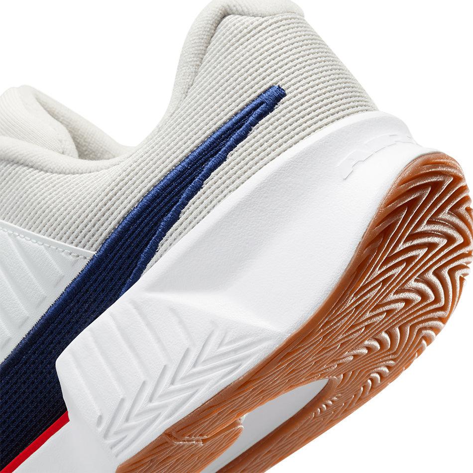 Men`s GP Challenge Pro Tennis Shoes Summit White and Binary Blue NIKE