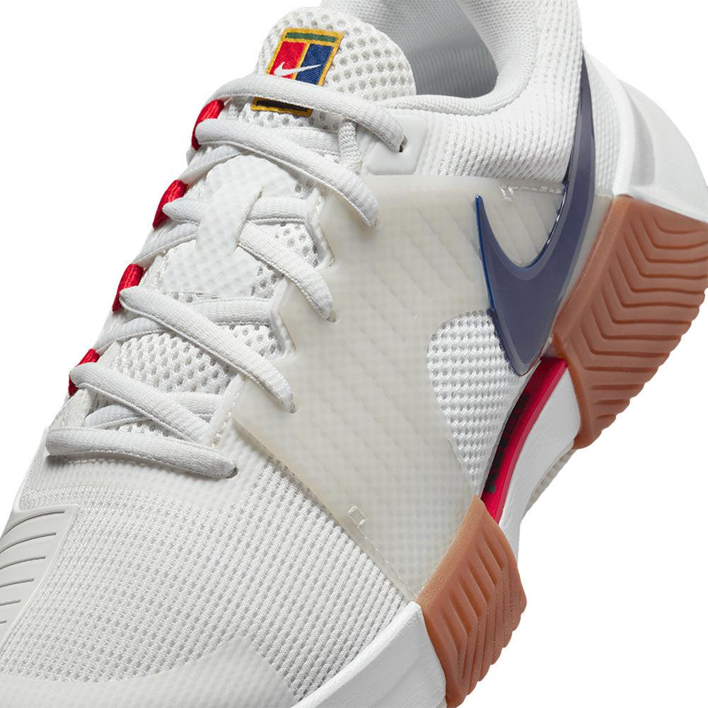 Women`s Zoom GP Challenge 1 Tennis Shoes Summit White and Binary Blue NIKE