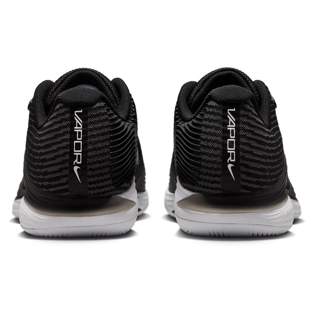 Women`s Zoom Vapor 12 Tennis Shoes Black and White NIKE