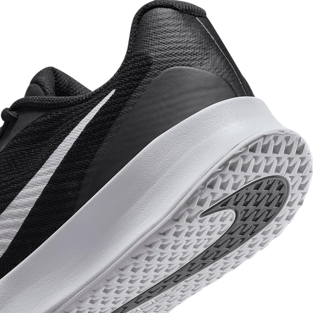 Women`s Vapor Lite 3 Tennis Shoes Black and White NIKE