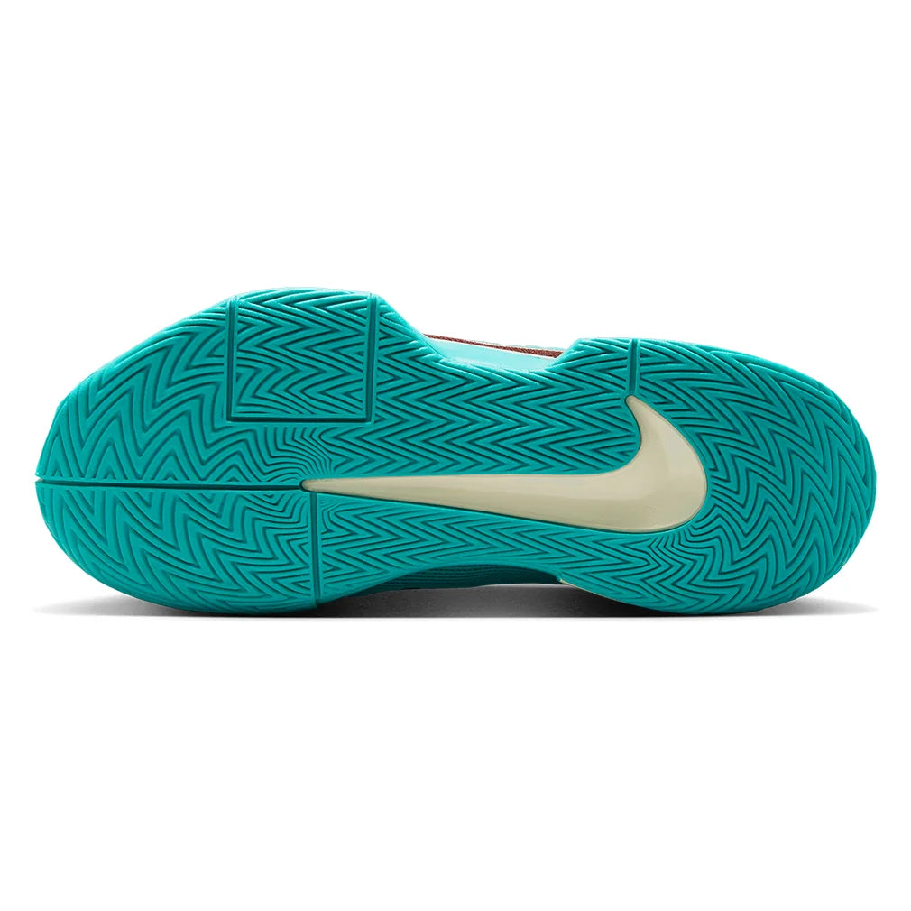 Women`s GP Challenge Pro Tennis Shoes Dusty Cactus and Dark Team Red NIKE