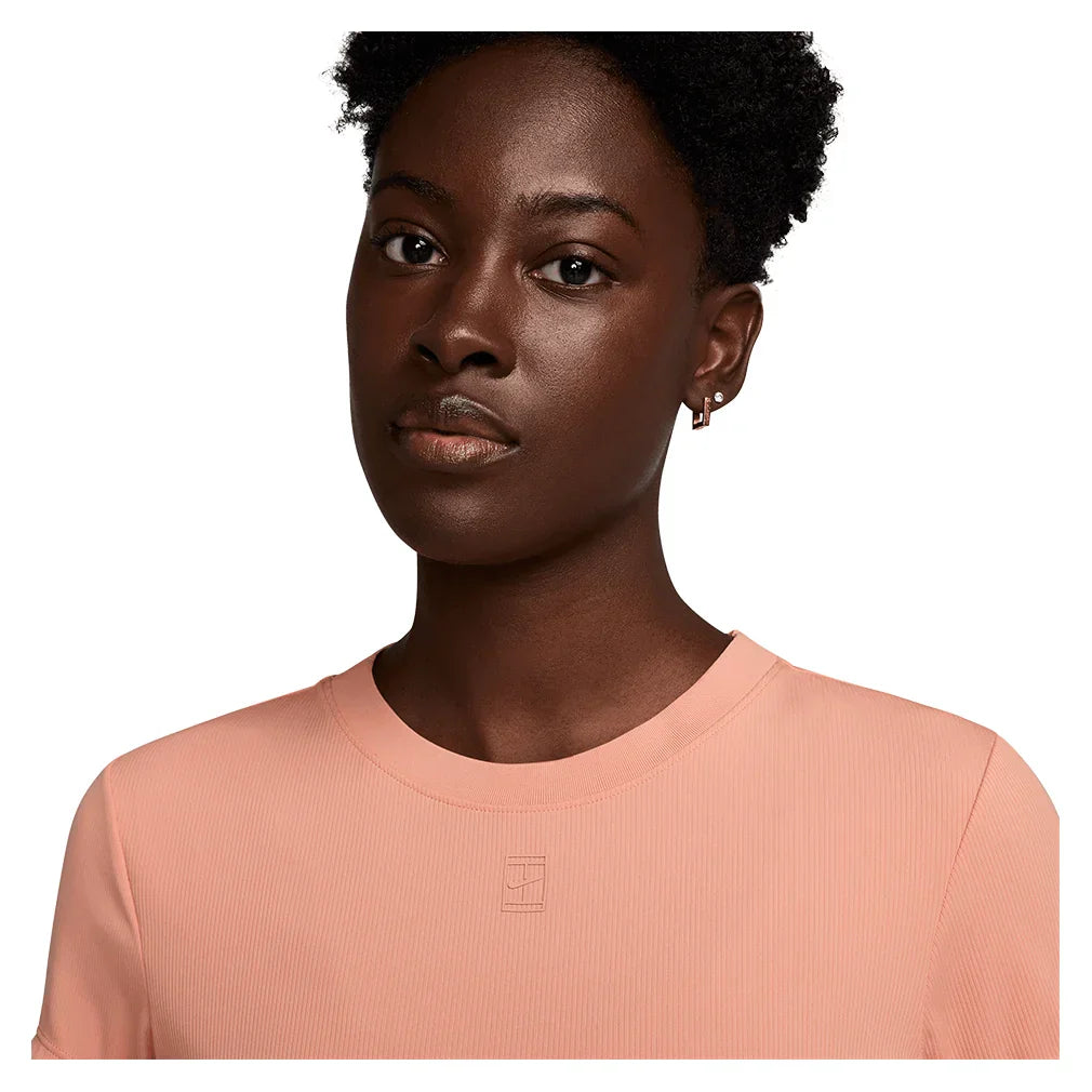 Women`s Dri-Fit Advantage Short Sleeve Tennis Top Apricot Agate NIKE