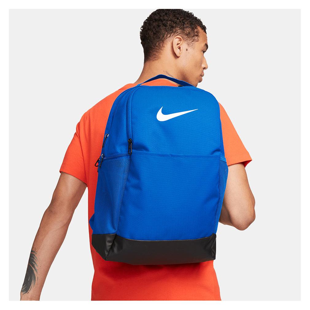 Brasilia 9.5 Training Backpack (Medium, 24L) Game Royal and Black NIKE