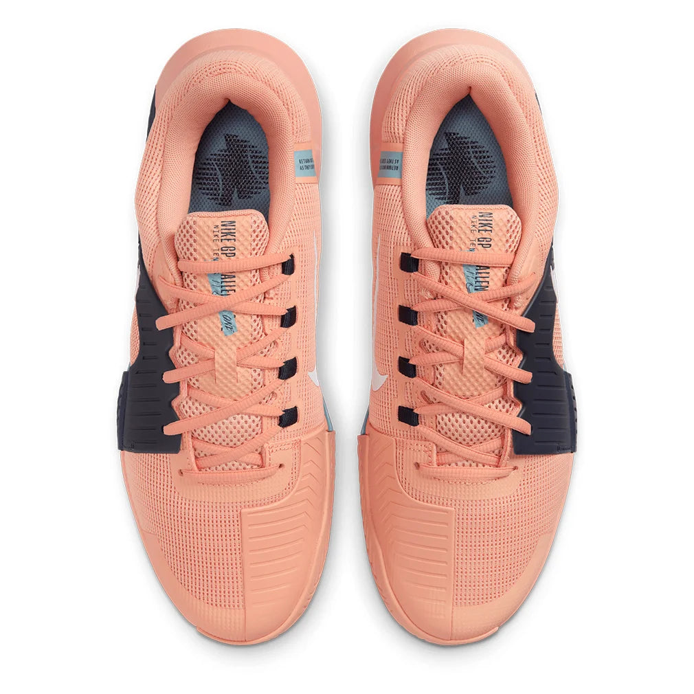 Men`s Zoom GP Challenge 1 Tennis Shoes Apricot Agate and White NIKE