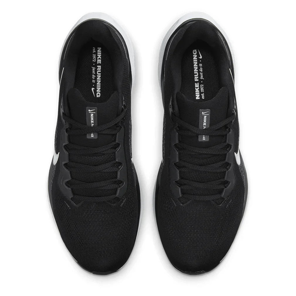 Men`s Pegasus 41 Running Shoes Black and White NIKE