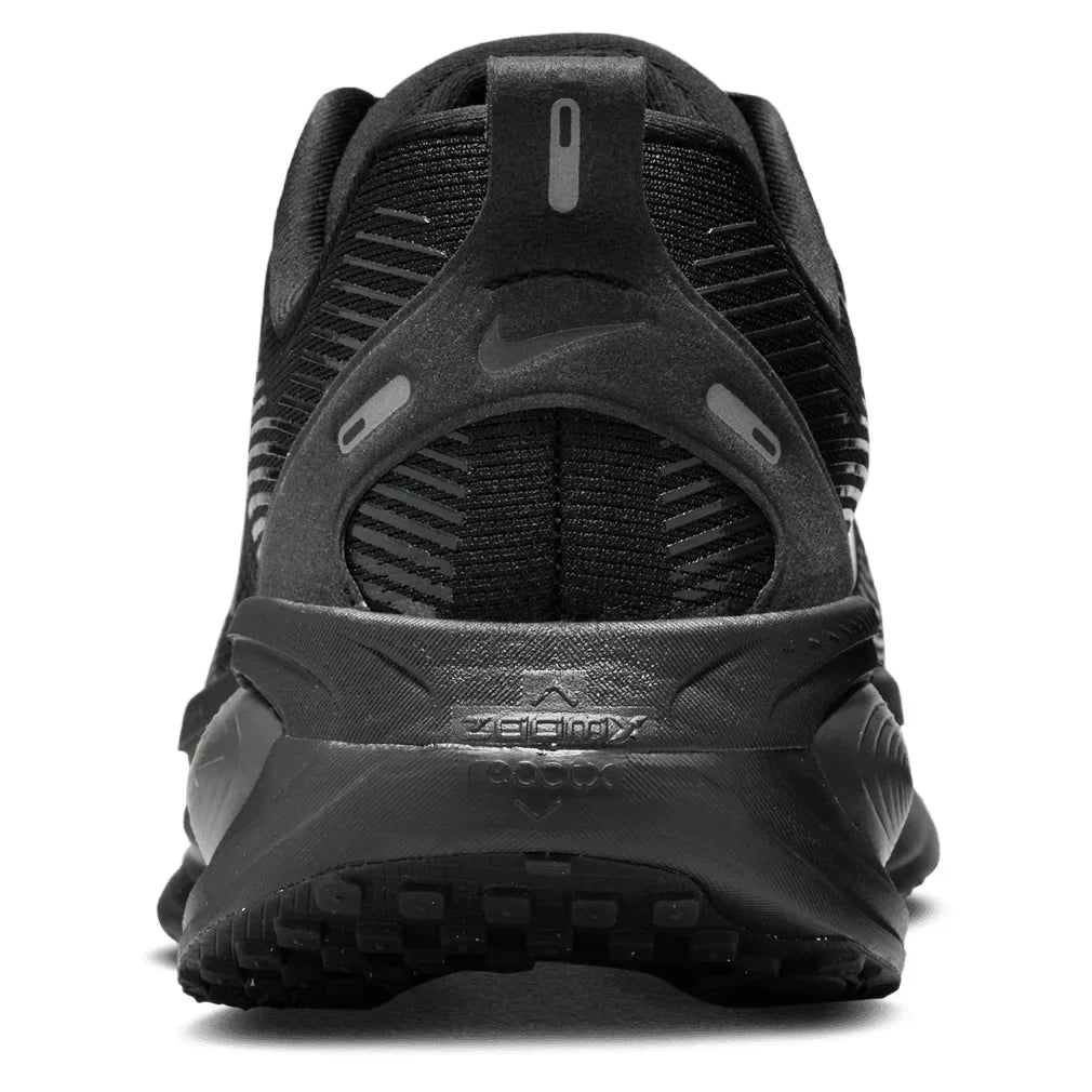 Men`s Vomero 18 Running Shoes Black NIKE