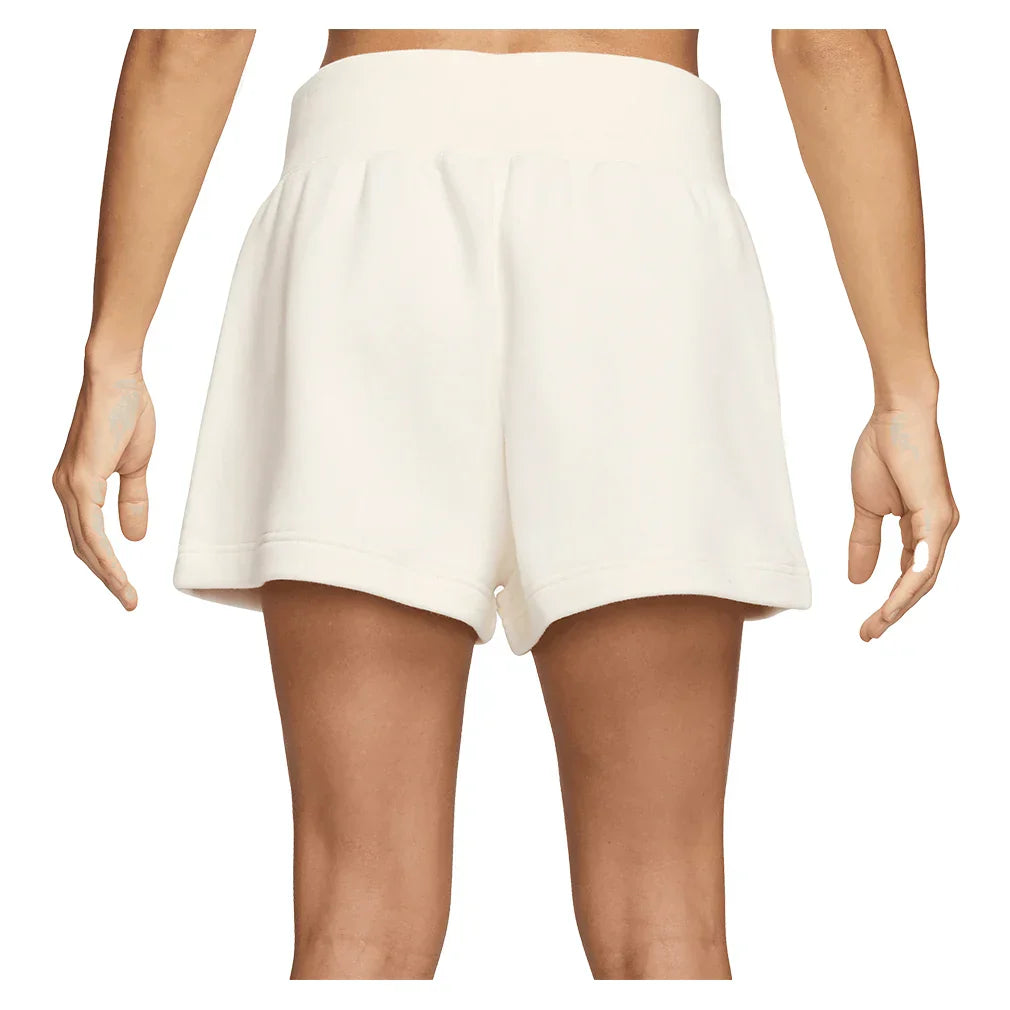 Women`s Court Phoenix Fleece Tennis Short Pale Ivory NIKE