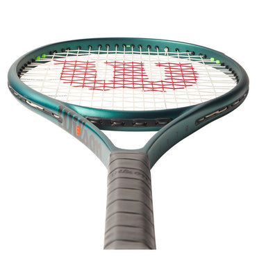 Blade 26 v9.0 Tennis Racquet Racquets WILSON