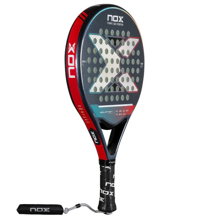 Cargue la imagen en el visor de la galería, NOX EQUATION LIGHT W Advanced Series 2025 Padel Racket
